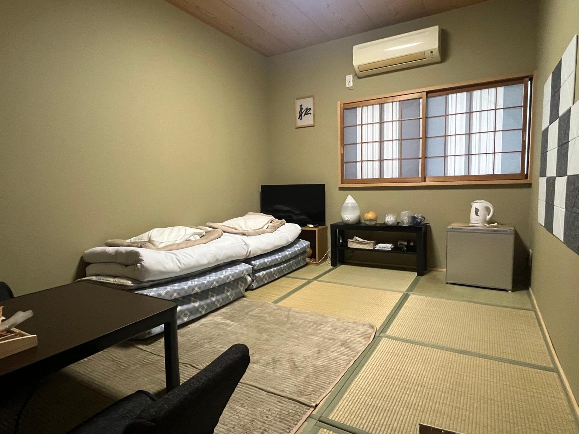 Wafu Ryokan Uehonmachi Осака Екстер'єр фото