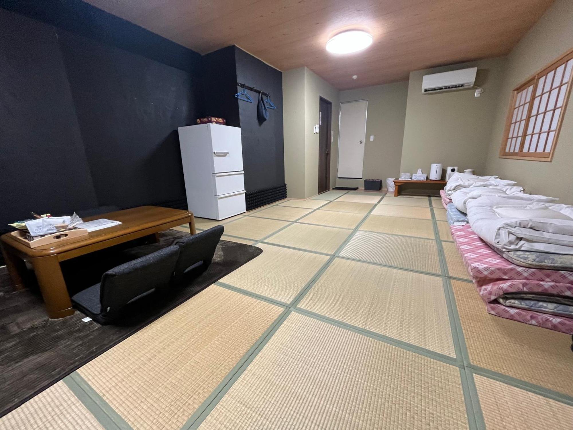Wafu Ryokan Uehonmachi Осака Екстер'єр фото