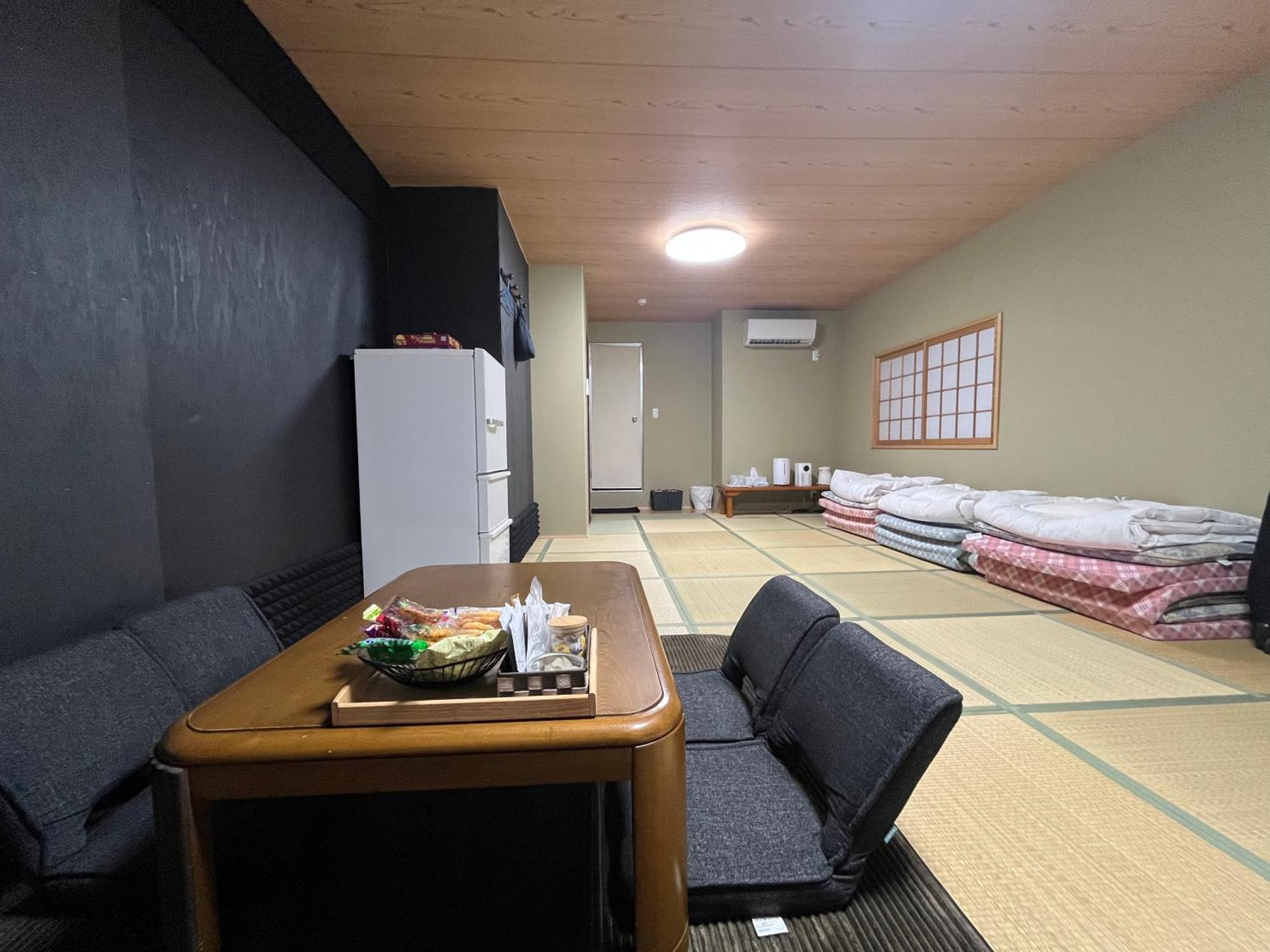 Wafu Ryokan Uehonmachi Осака Екстер'єр фото