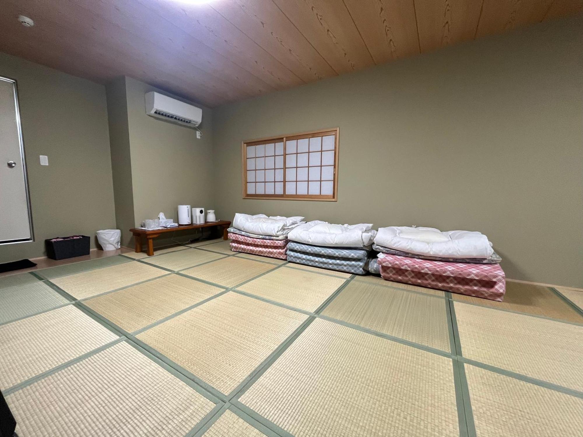 Wafu Ryokan Uehonmachi Осака Екстер'єр фото