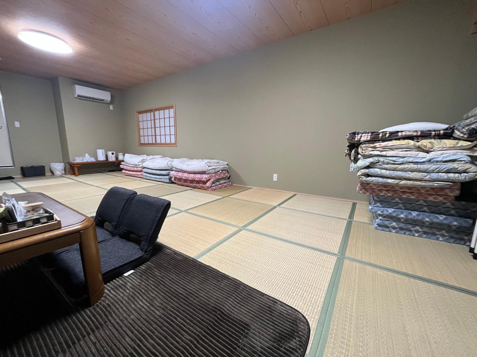 Wafu Ryokan Uehonmachi Осака Екстер'єр фото