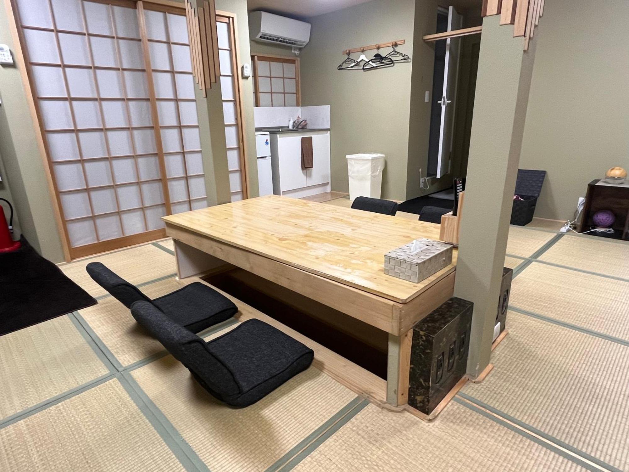 Wafu Ryokan Uehonmachi Осака Екстер'єр фото